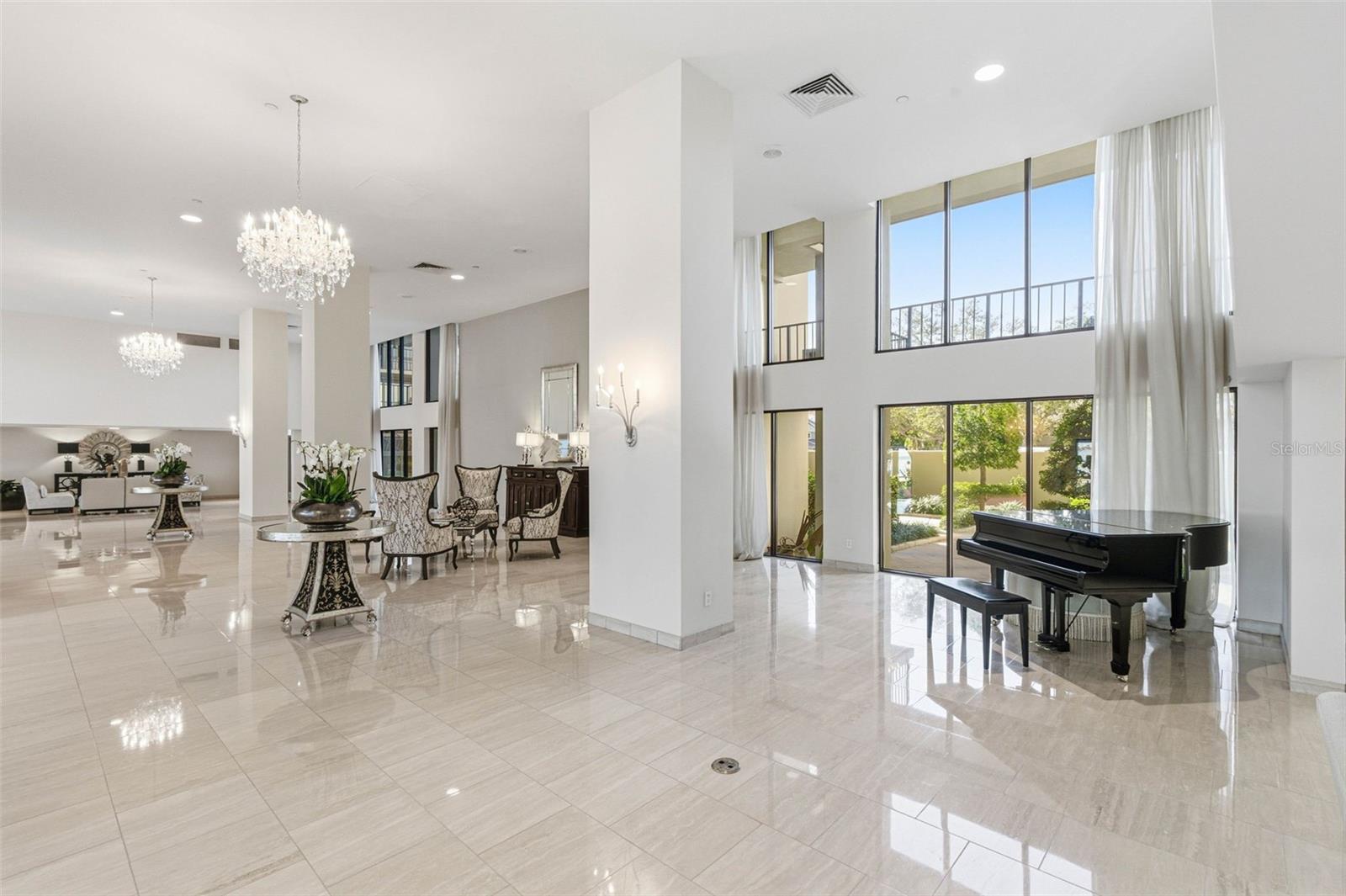 Image 42 of 73 For 3301 Bayshore Boulevard 1007b