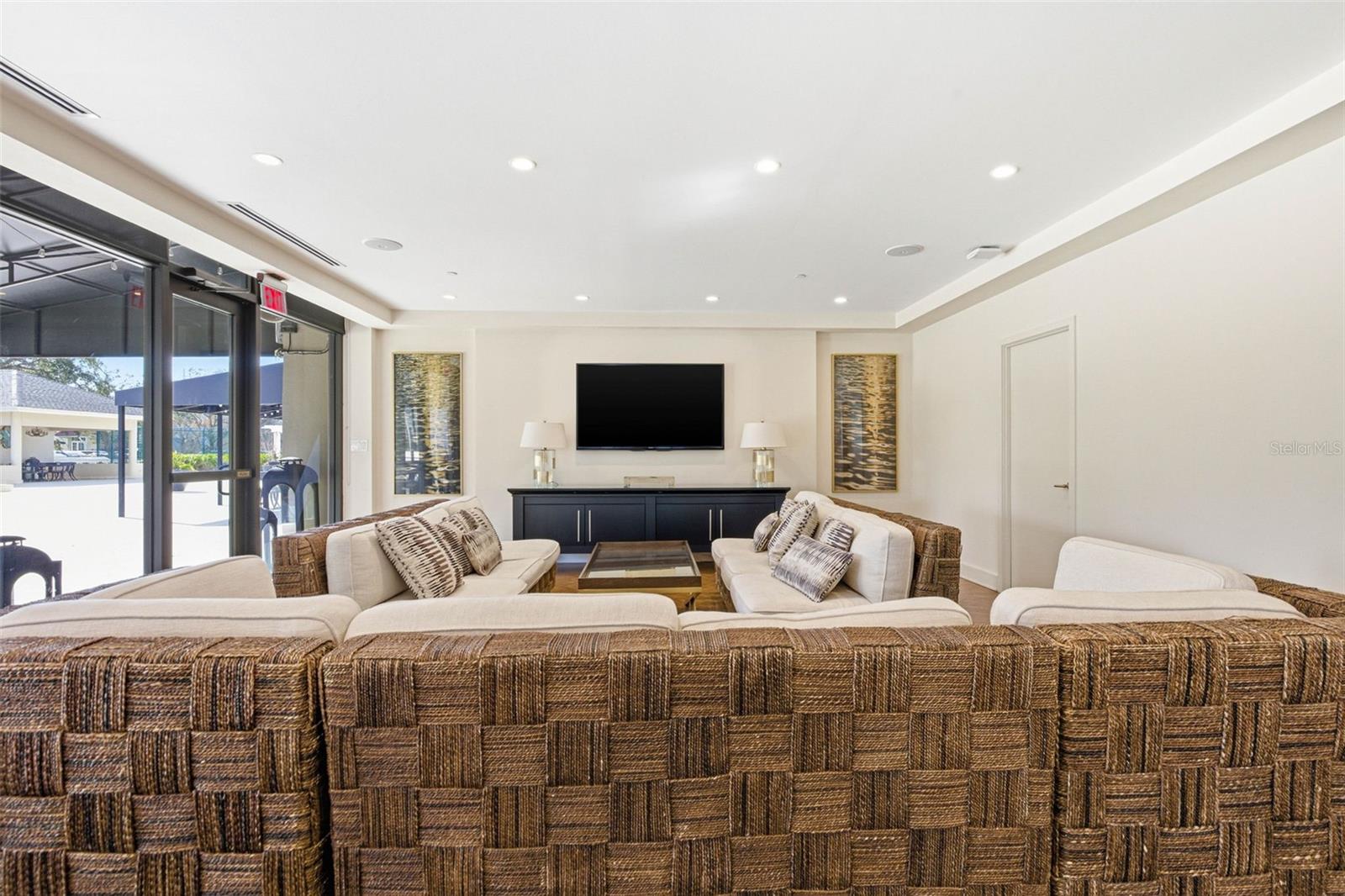 Image 49 of 73 For 3301 Bayshore Boulevard 1007b