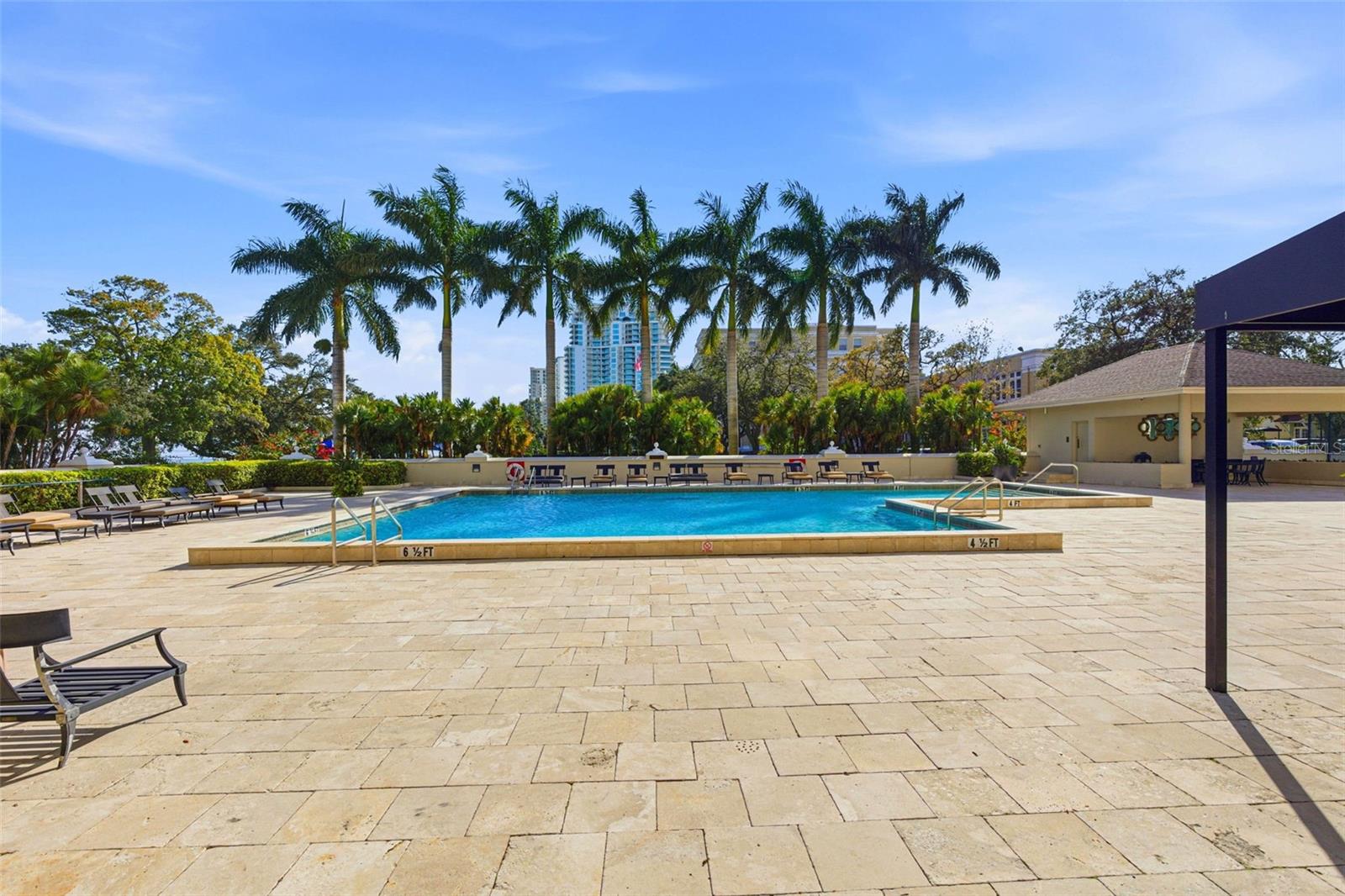 Image 54 of 73 For 3301 Bayshore Boulevard 1007b