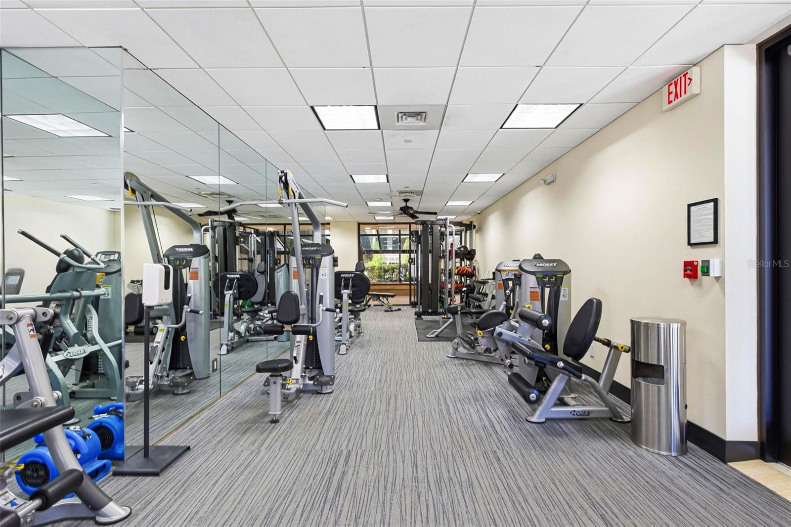 Image 60 of 73 For 3301 Bayshore Boulevard 1007b