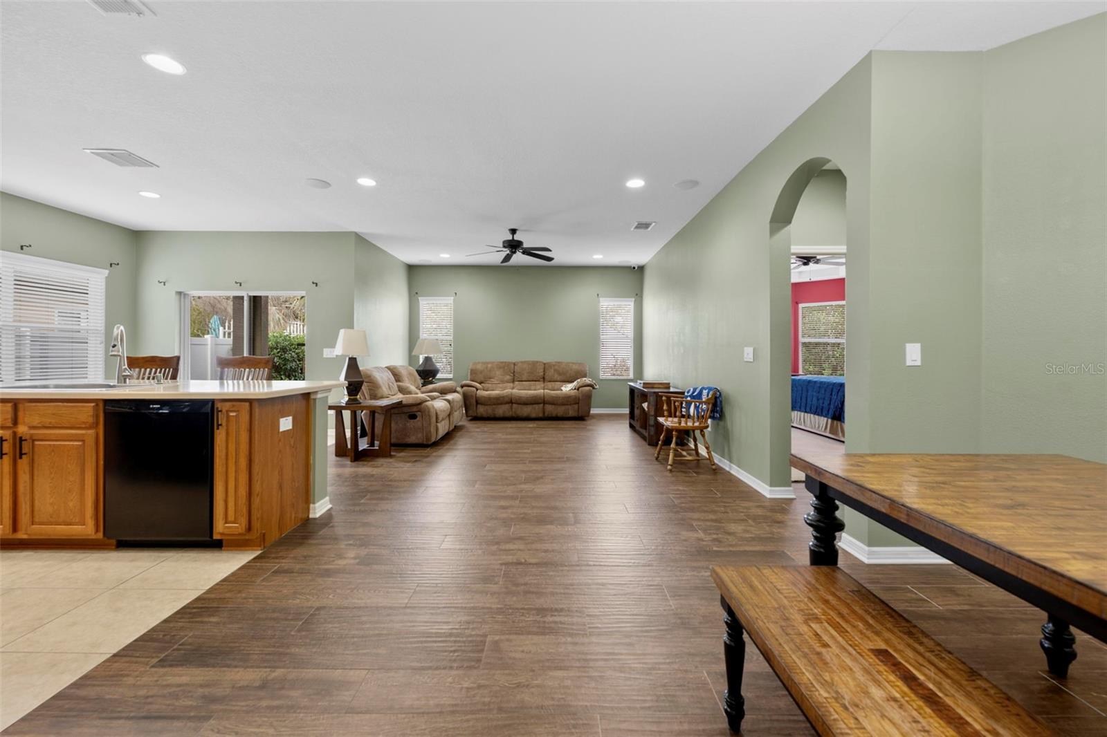 Image 10 of 49 For 632 Winthrop Drive