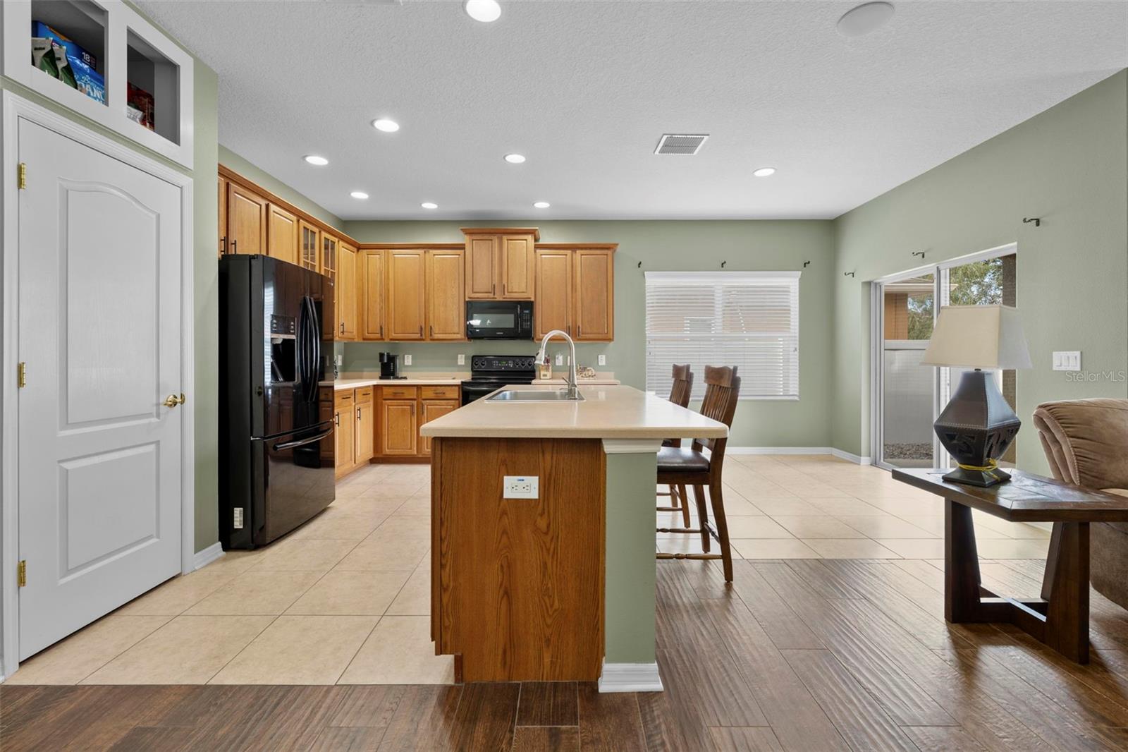 Image 12 of 49 For 632 Winthrop Drive