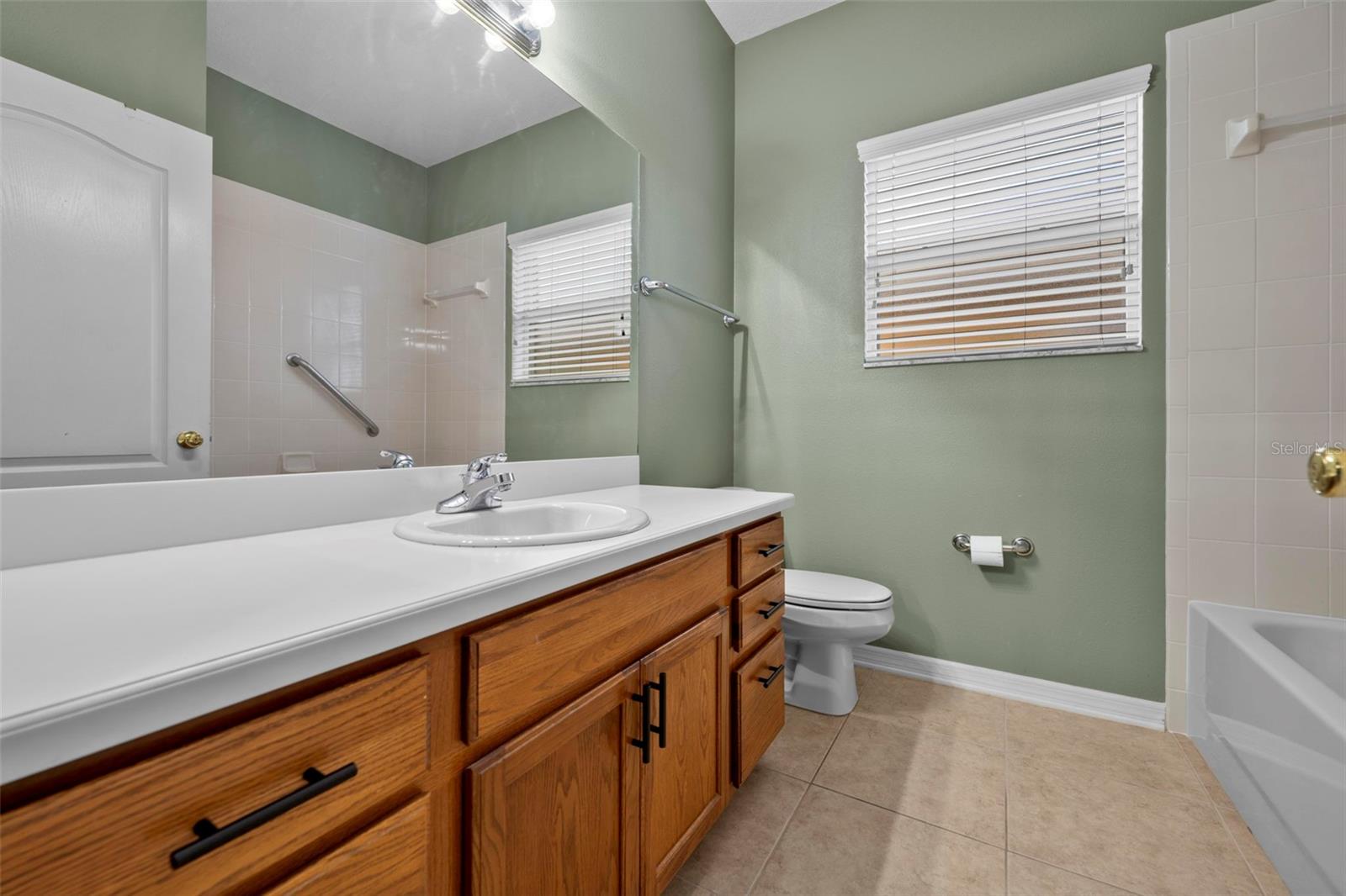 Image 26 of 49 For 632 Winthrop Drive