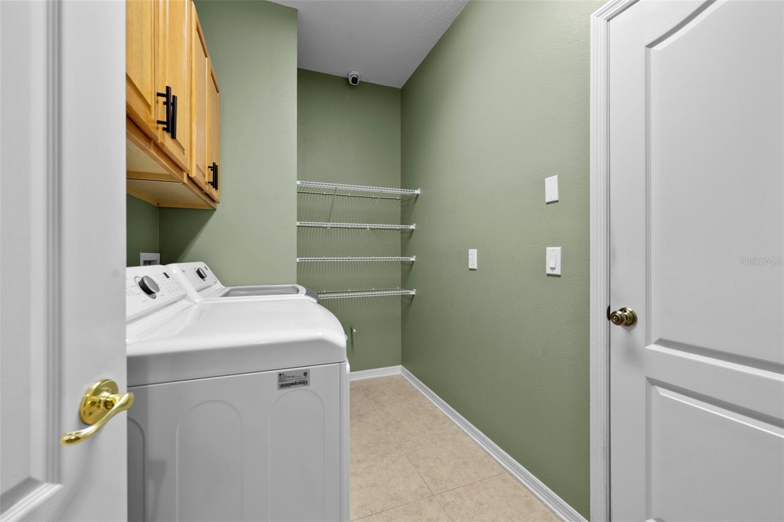 Image 44 of 49 For 632 Winthrop Drive