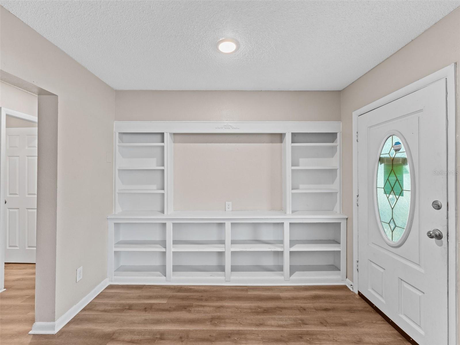 Image 3 of 24 For 1602 New Orleans Avenue