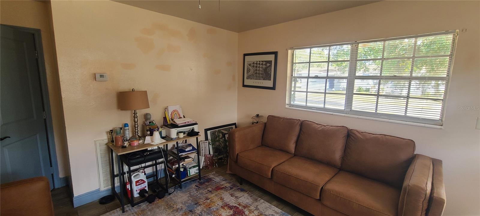 Image 10 of 12 For 1109 Seneca Avenue