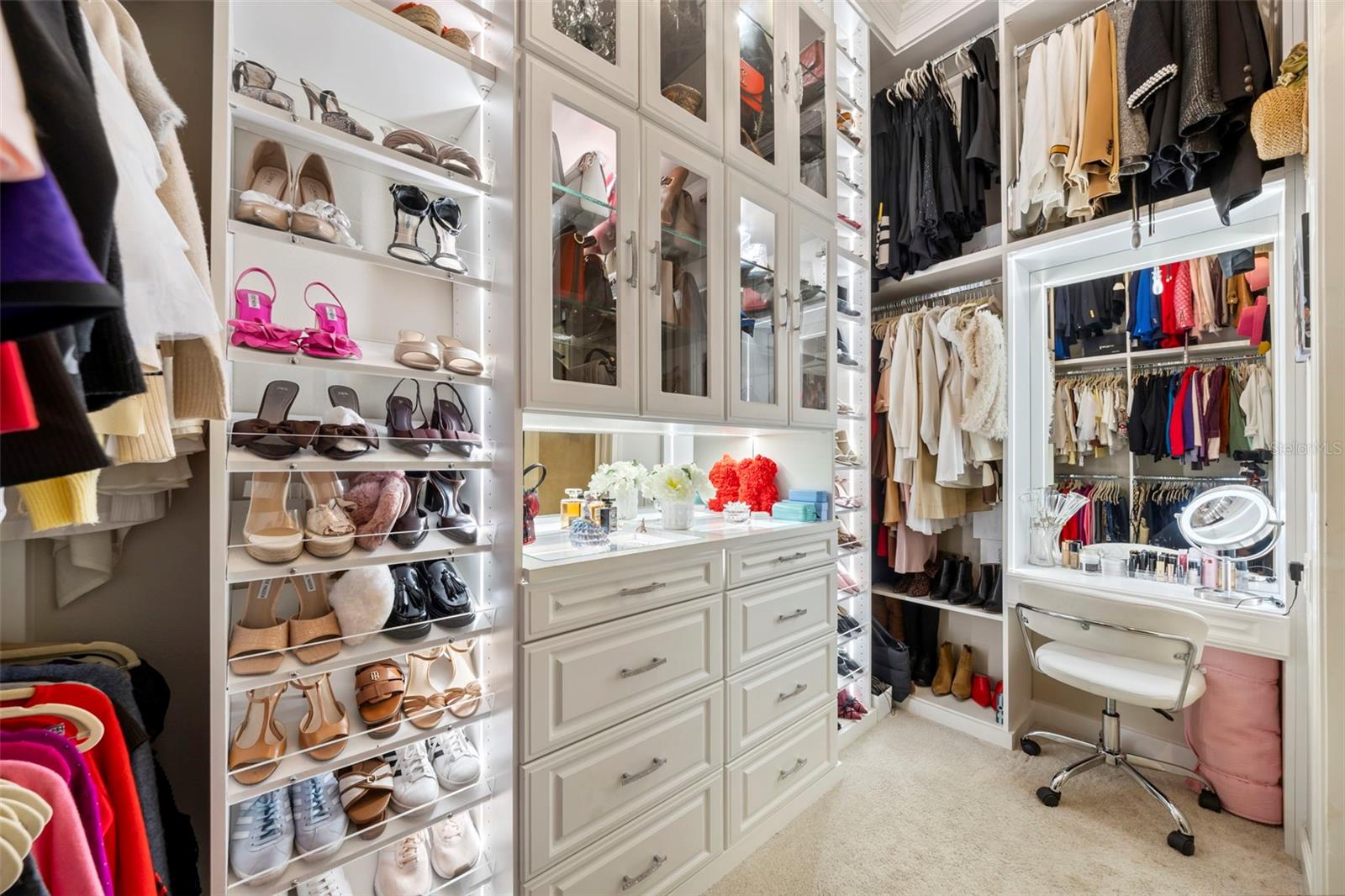 Image 40 of 96 For 1207 Merry Water Drive