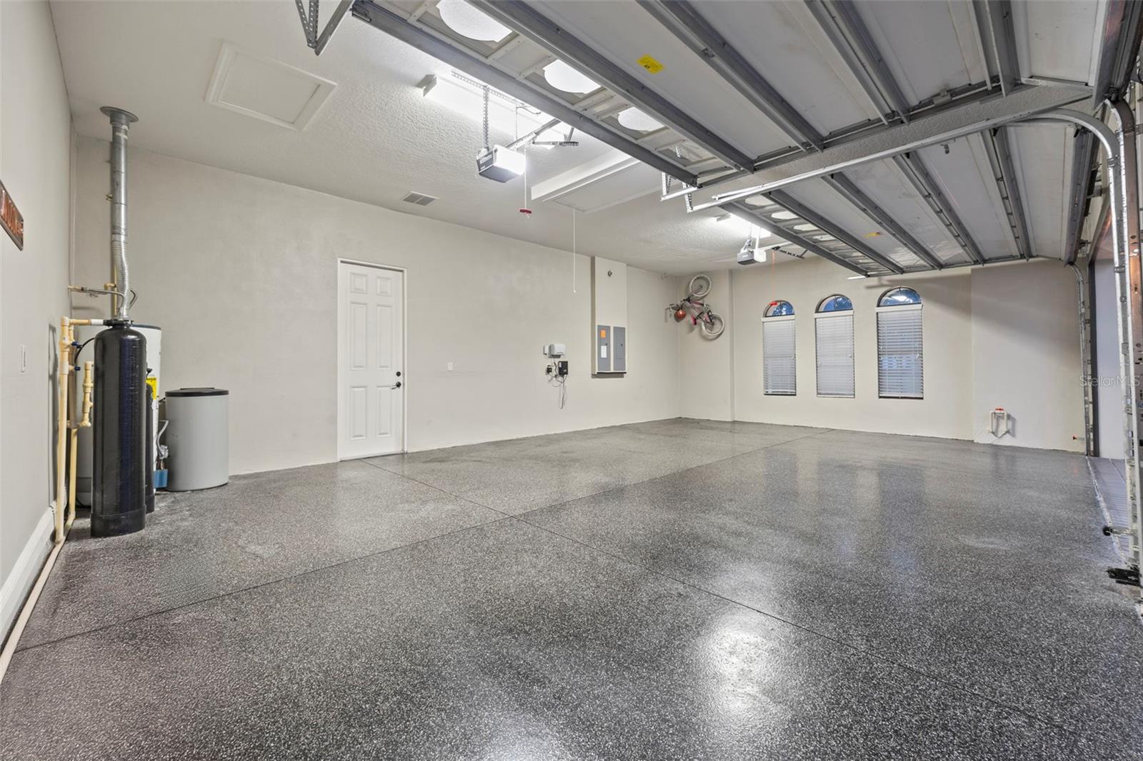 Image 81 of 96 For 1207 Merry Water Drive