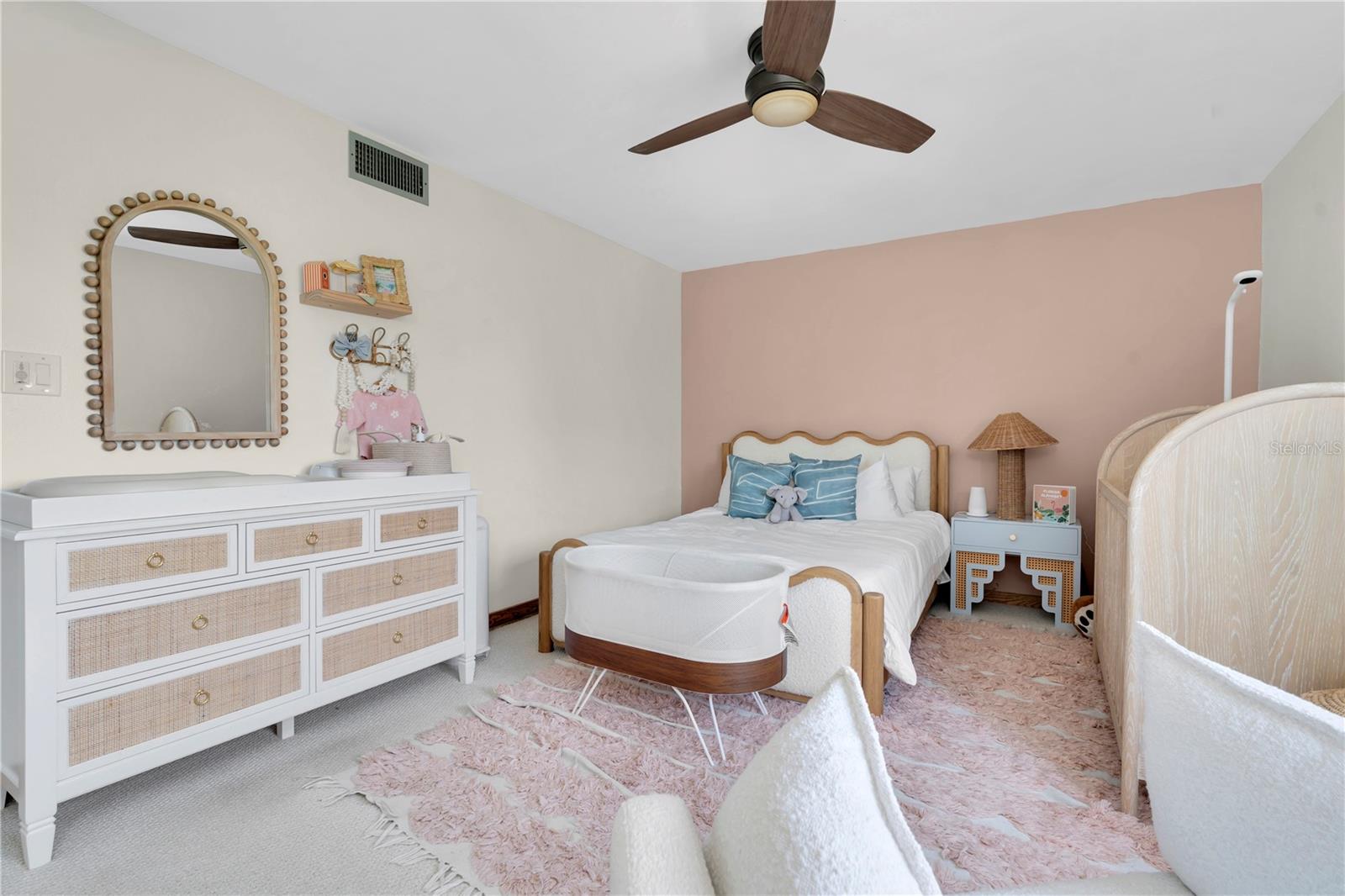 Image 16 of 39 For 3200 Gulf Boulevard 202