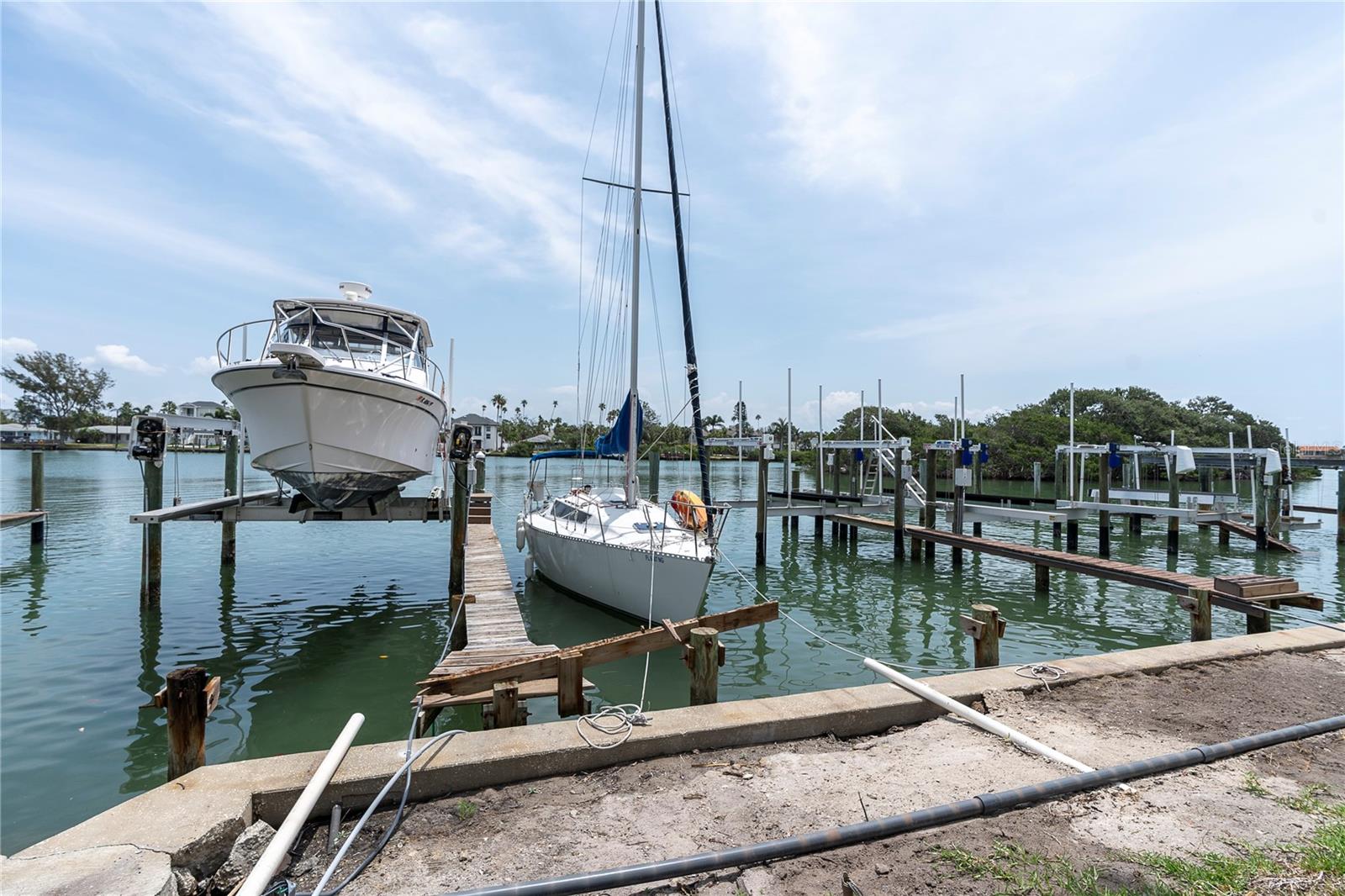 Image 35 of 39 For 3200 Gulf Boulevard 202