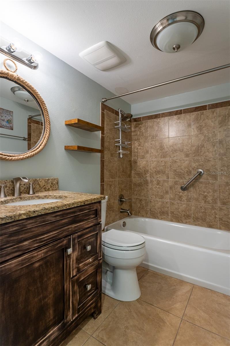 Image 23 of 61 For 19029 Us Highway 19 N 10c