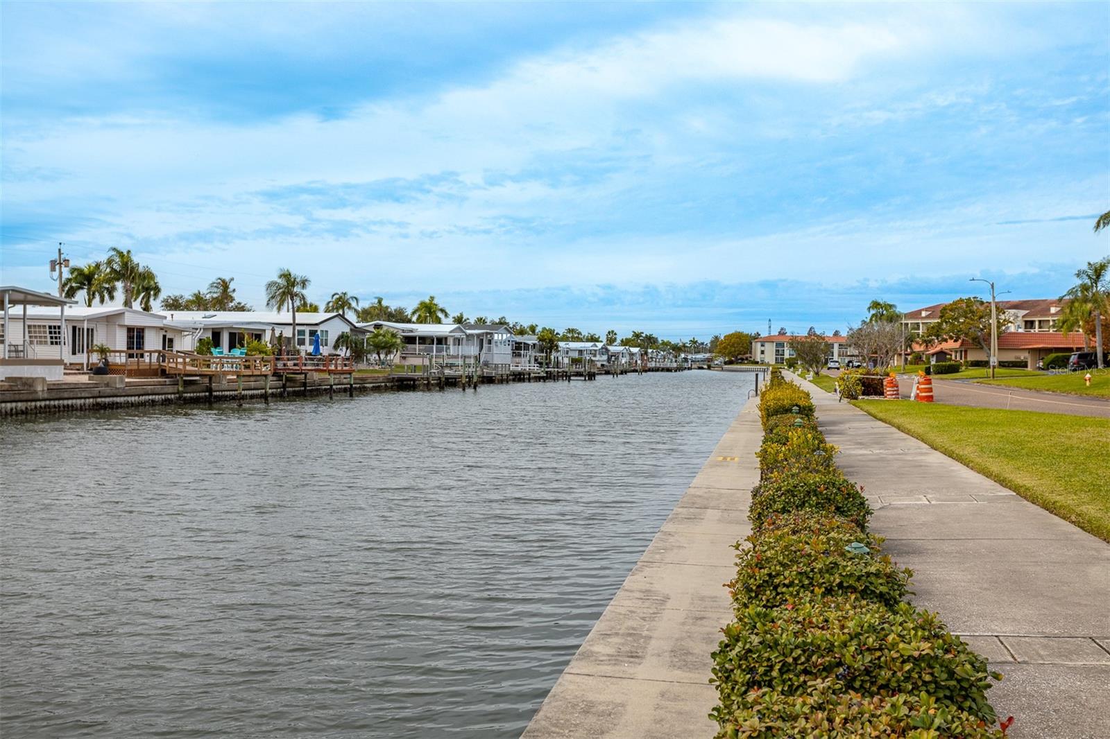 Image 38 of 61 For 19029 Us Highway 19 N 10c