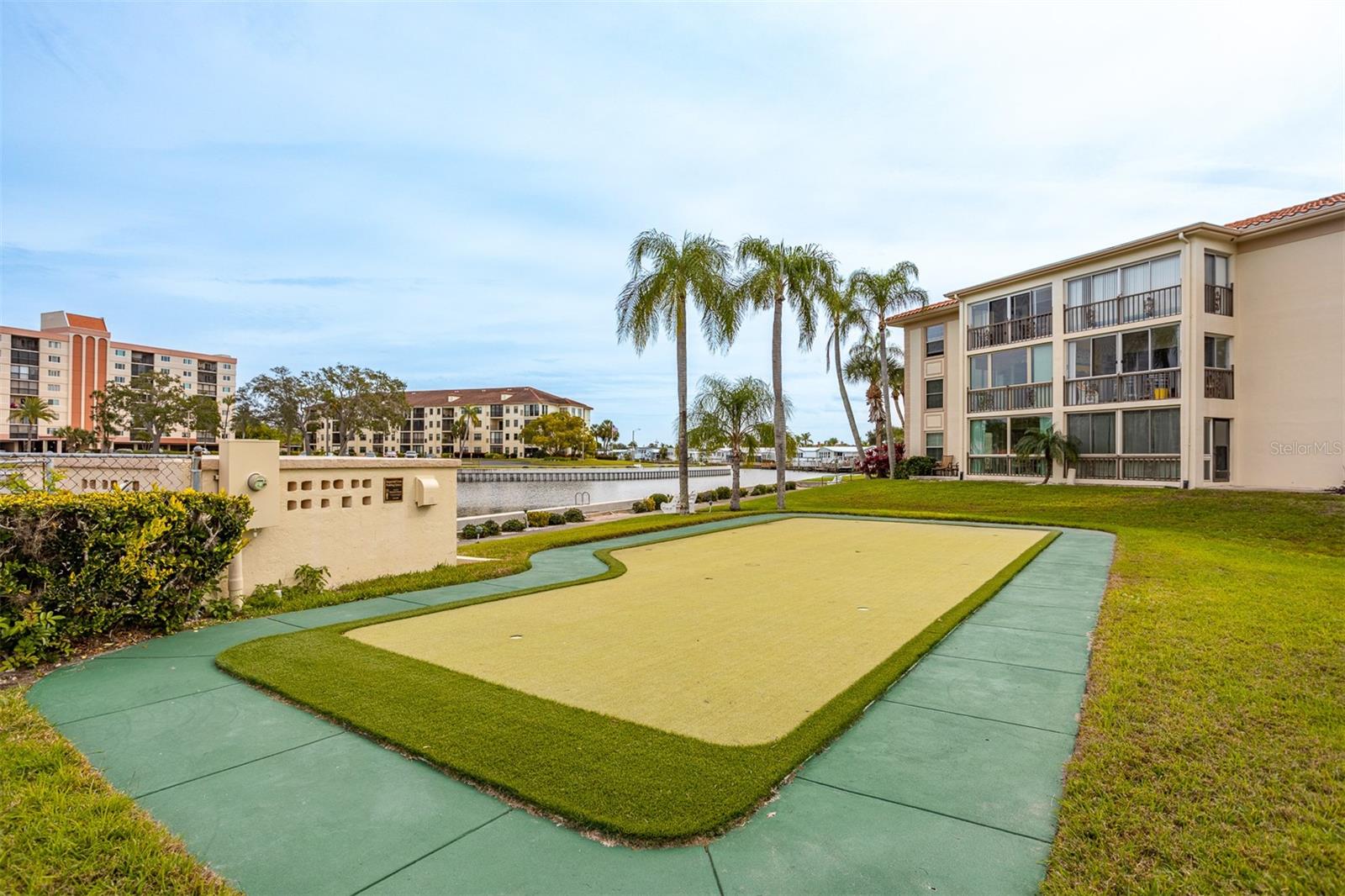 Image 57 of 61 For 19029 Us Highway 19 N 10c