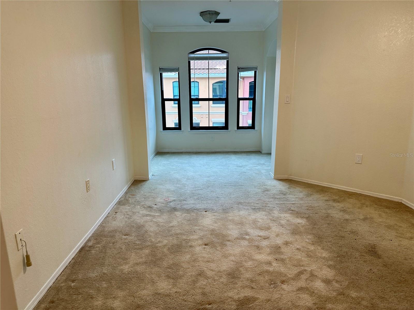 Image 17 of 64 For 2733 Via Cipriani  830b