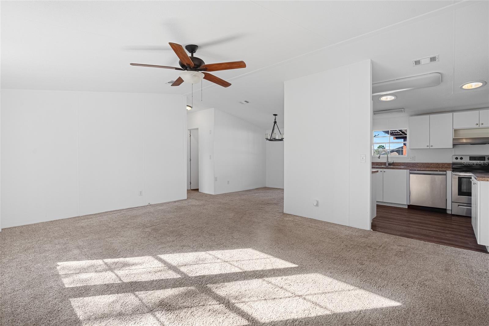 Image 11 of 25 For 9641 Norm Street