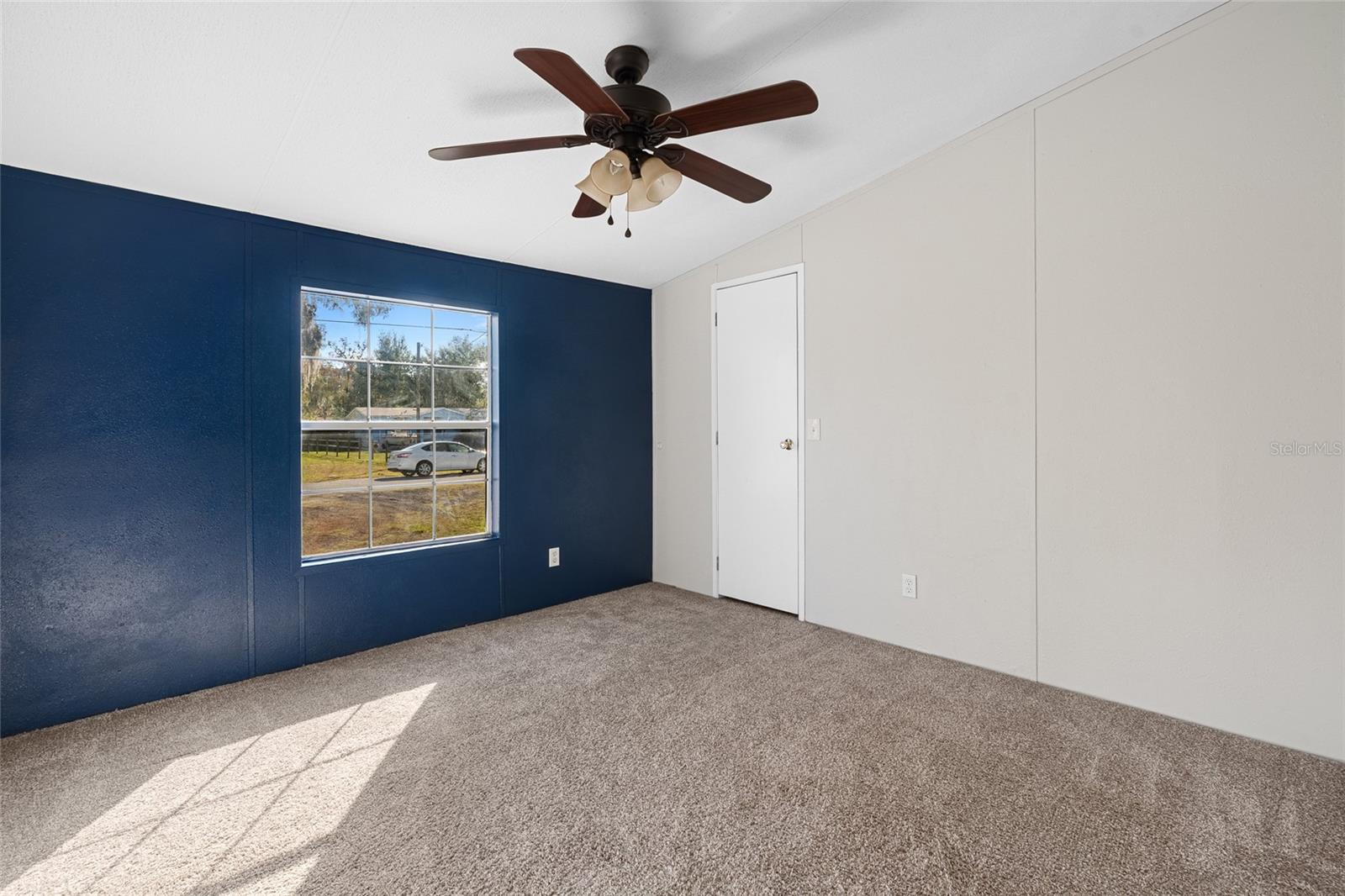 Image 18 of 25 For 9641 Norm Street