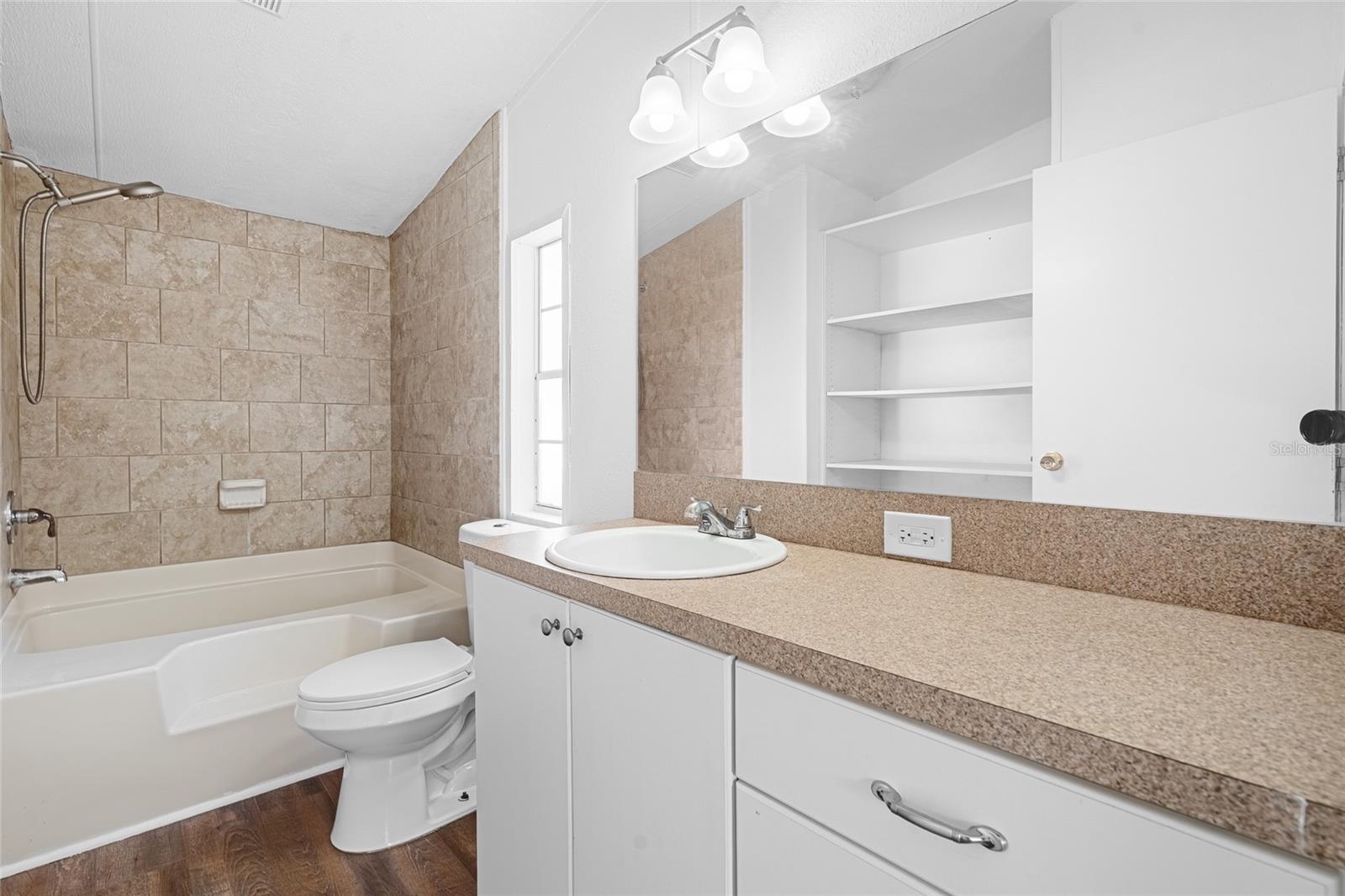 Image 25 of 25 For 9641 Norm Street