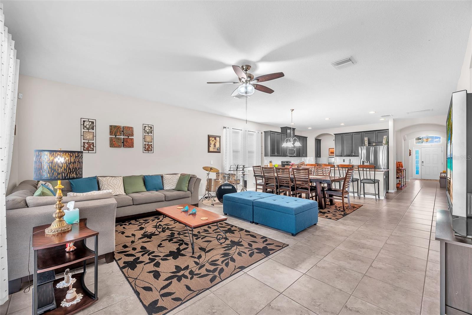 Image 23 of 48 For 8206 Willow Beach Drive