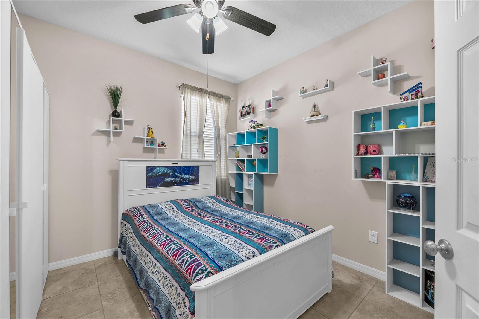 Image 30 of 48 For 8206 Willow Beach Drive