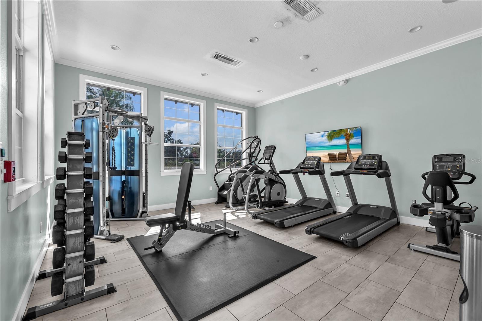 Image 37 of 48 For 8206 Willow Beach Drive