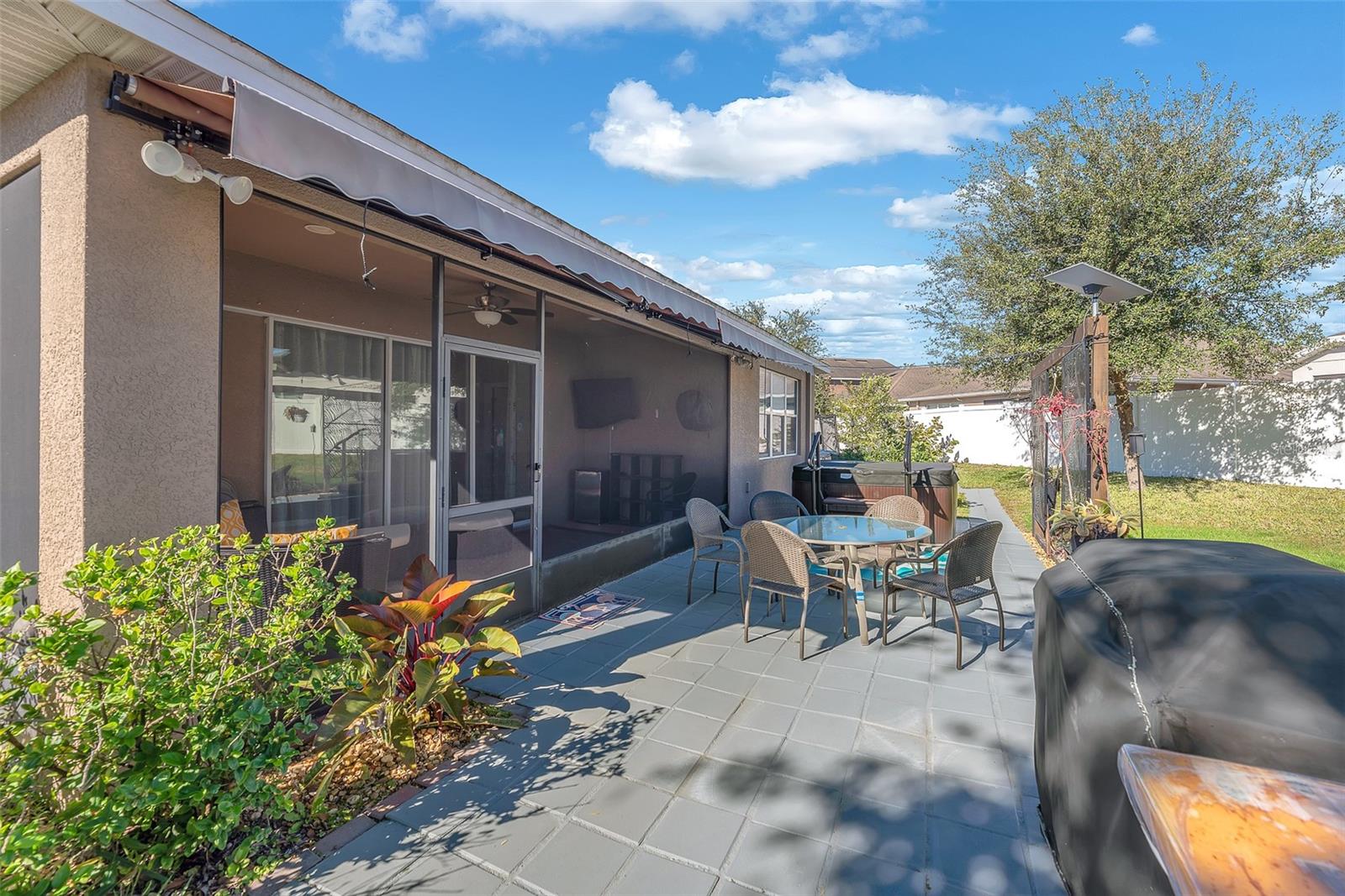 Image 9 of 48 For 8206 Willow Beach Drive