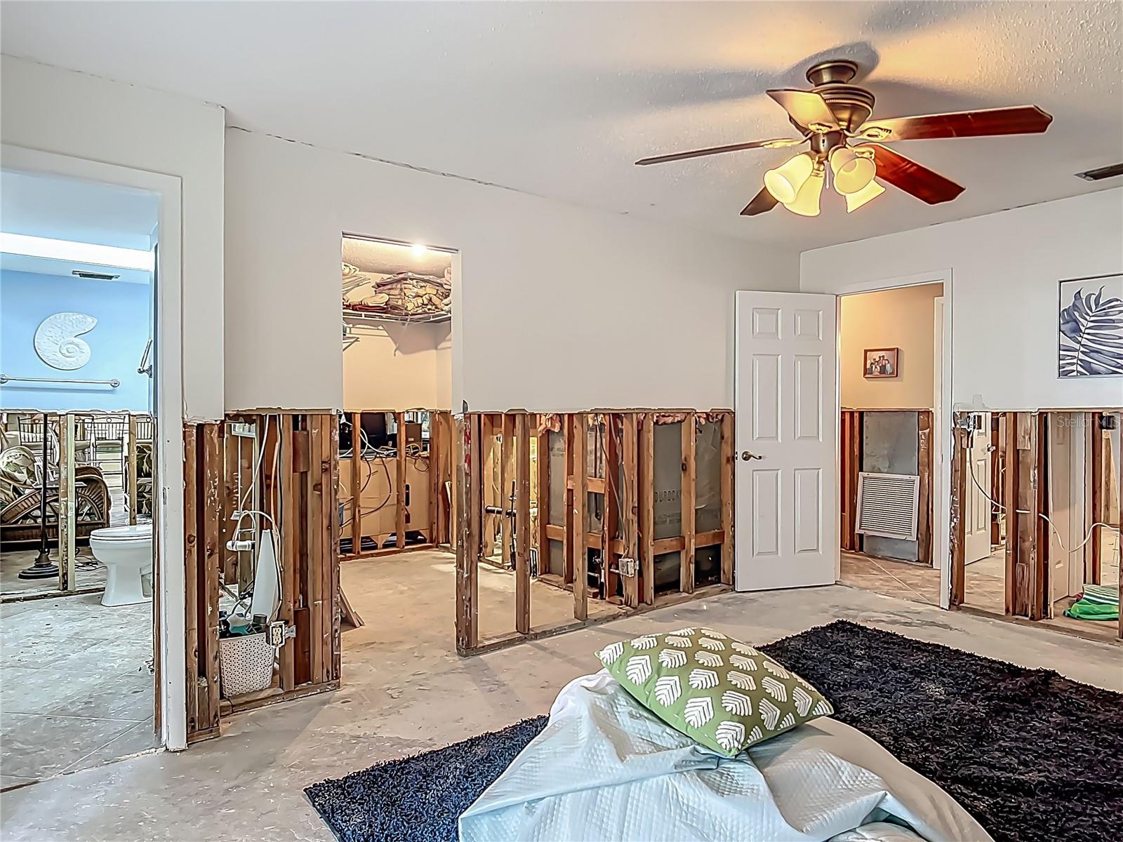 Image 20 of 41 For 1011 4th Avenue