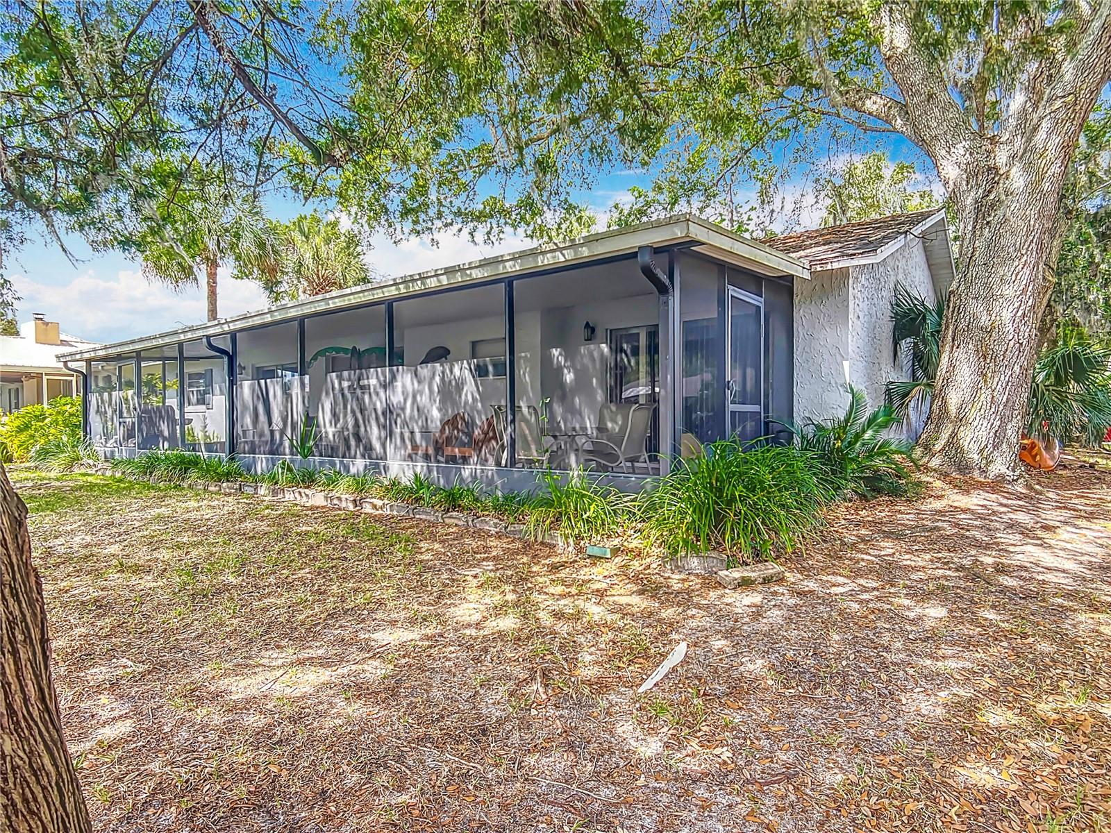 Image 30 of 41 For 1011 4th Avenue