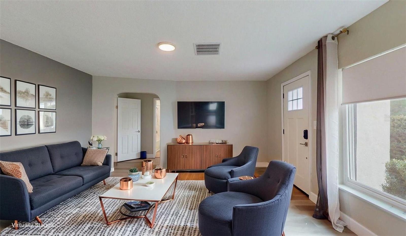 Image 13 of 93 For 2495 37th Avenue N