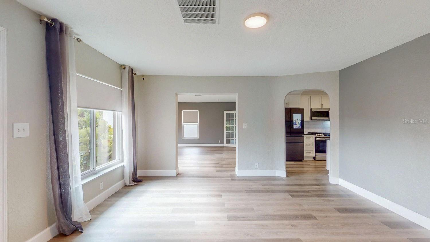 Image 14 of 93 For 2495 37th Avenue N