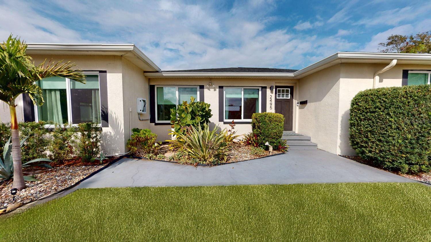 Image 2 of 93 For 2495 37th Avenue N