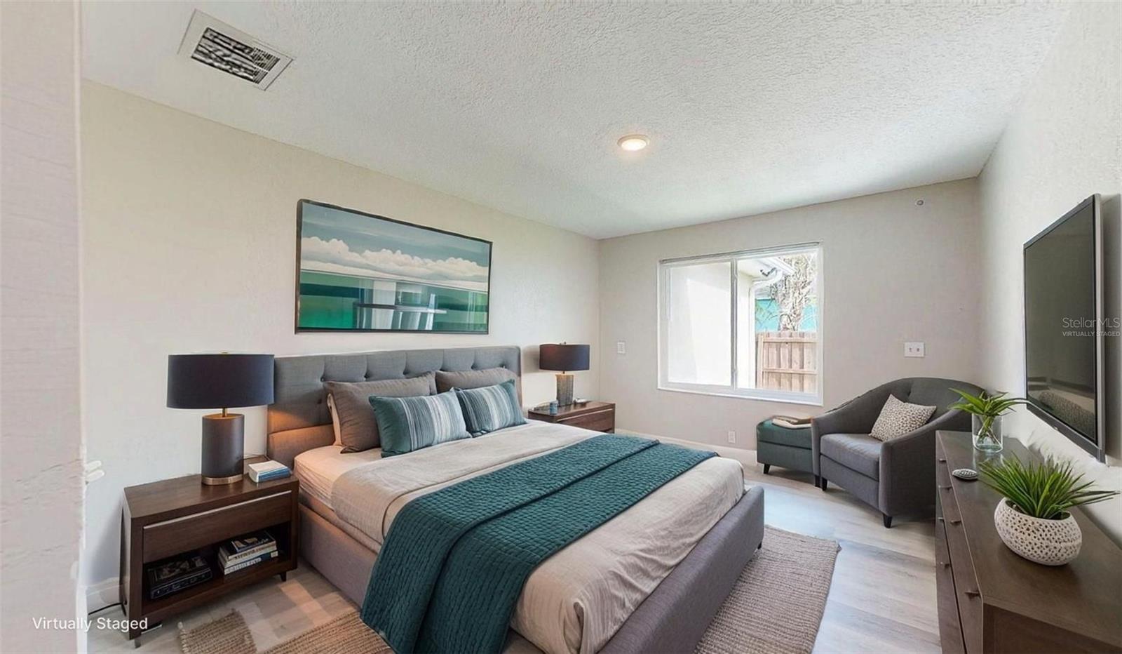 Image 43 of 93 For 2495 37th Avenue N