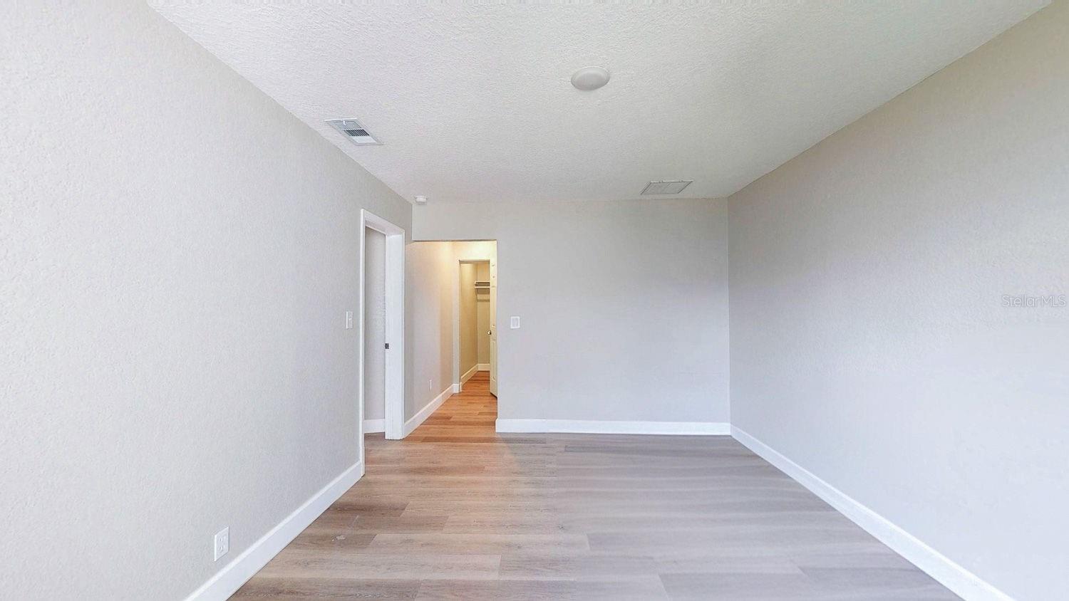 Image 44 of 93 For 2495 37th Avenue N