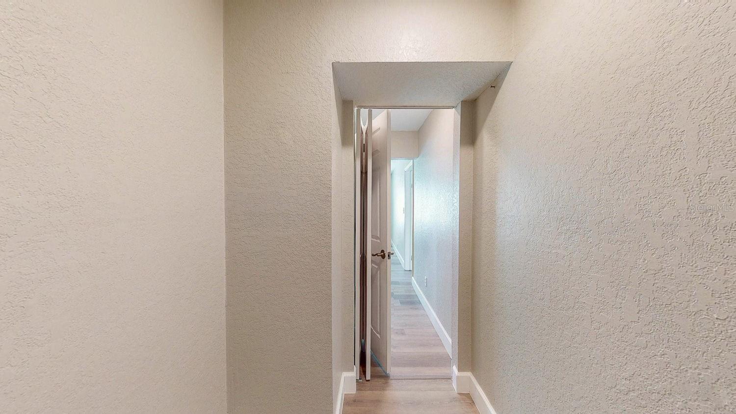 Image 50 of 93 For 2495 37th Avenue N