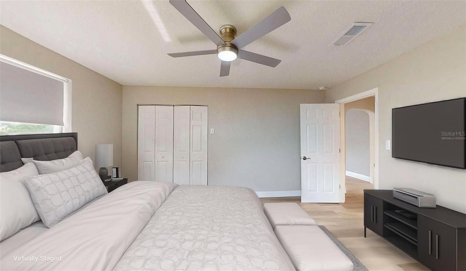 Image 57 of 93 For 2495 37th Avenue N