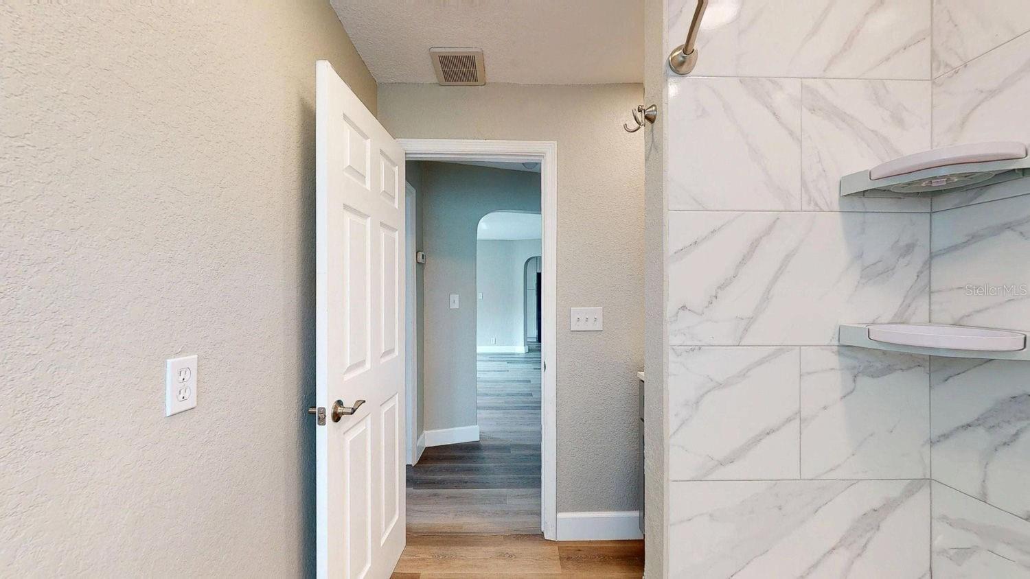 Image 62 of 93 For 2495 37th Avenue N