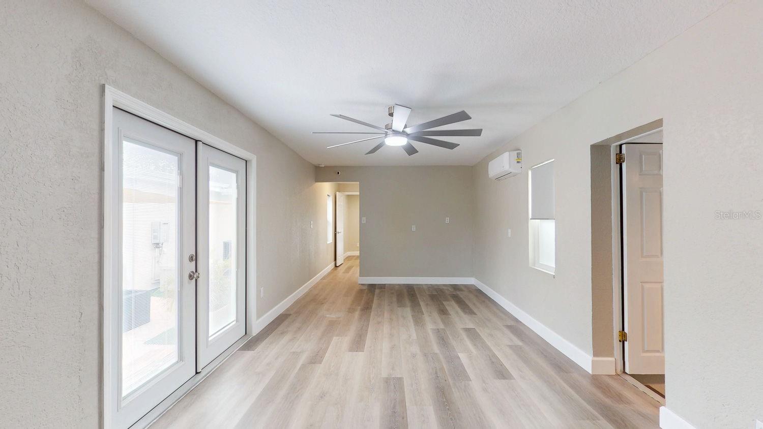 Image 71 of 93 For 2495 37th Avenue N