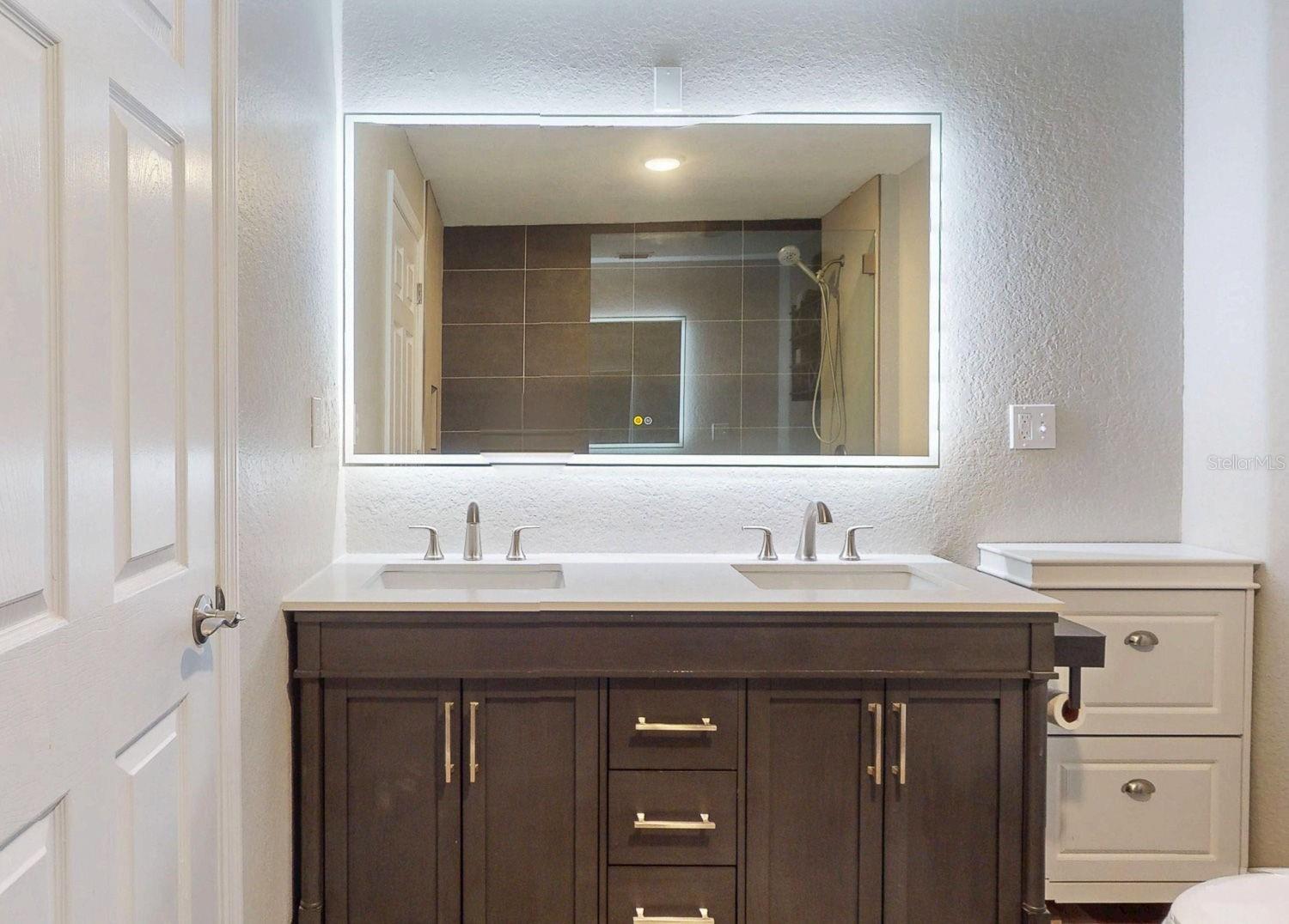 Image 79 of 93 For 2495 37th Avenue N