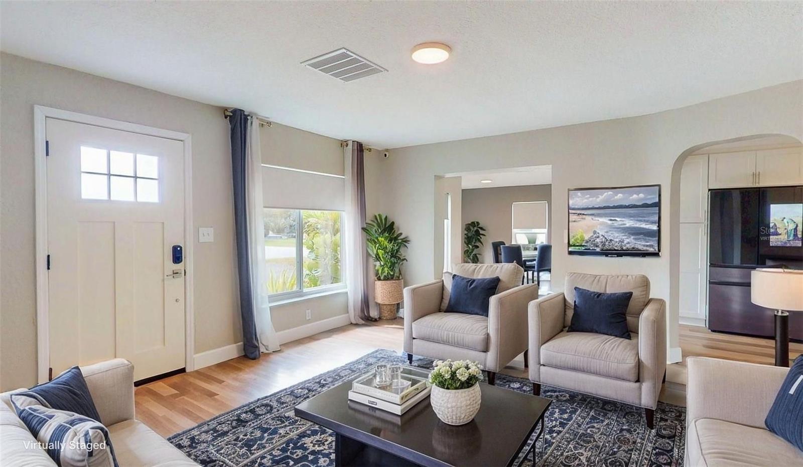 Image 9 of 93 For 2495 37th Avenue N