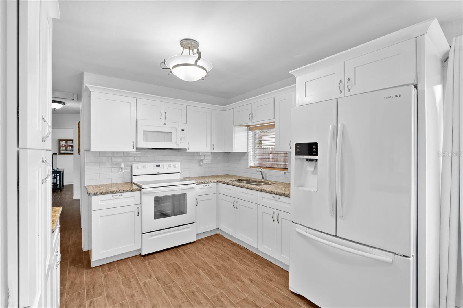 Image 10 of 46 For 755 43rd Street N