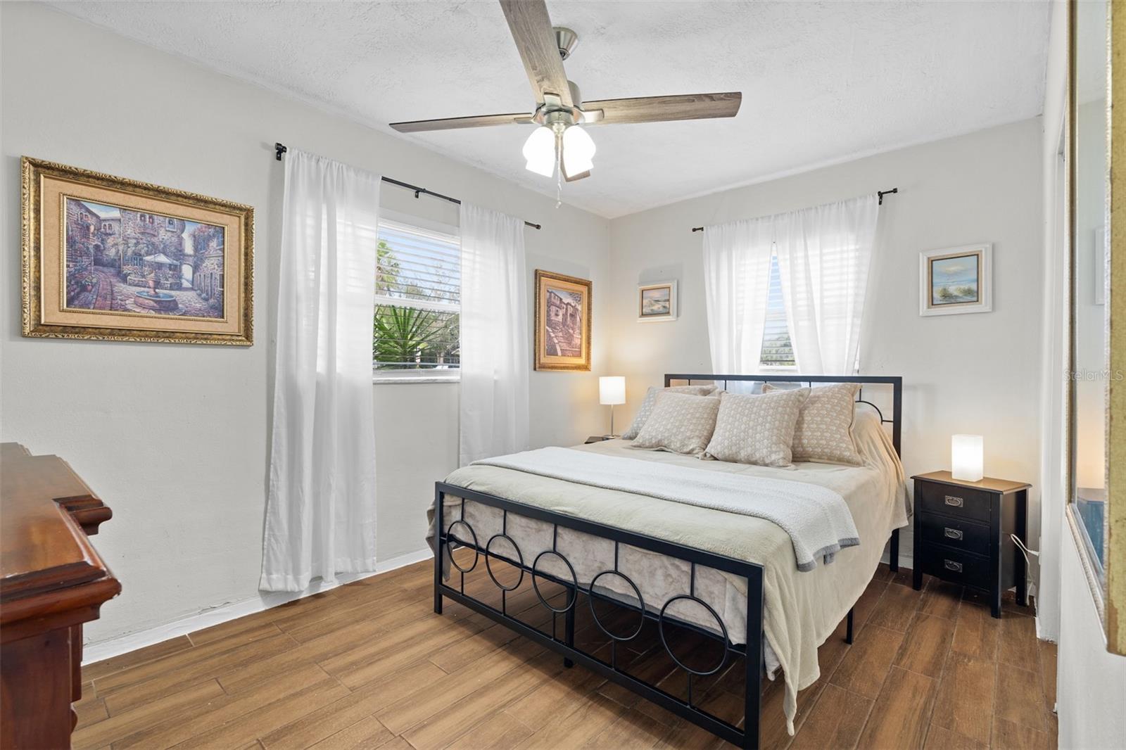 Image 30 of 46 For 755 43rd Street N