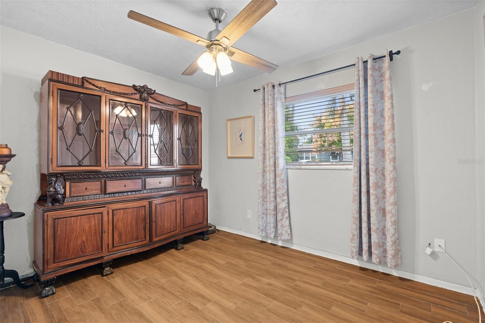 Image 32 of 46 For 755 43rd Street N