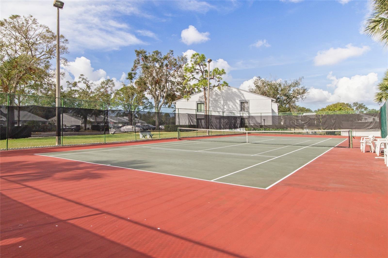 Image 15 of 17 For 1308 Pine Ridge Circle E H2