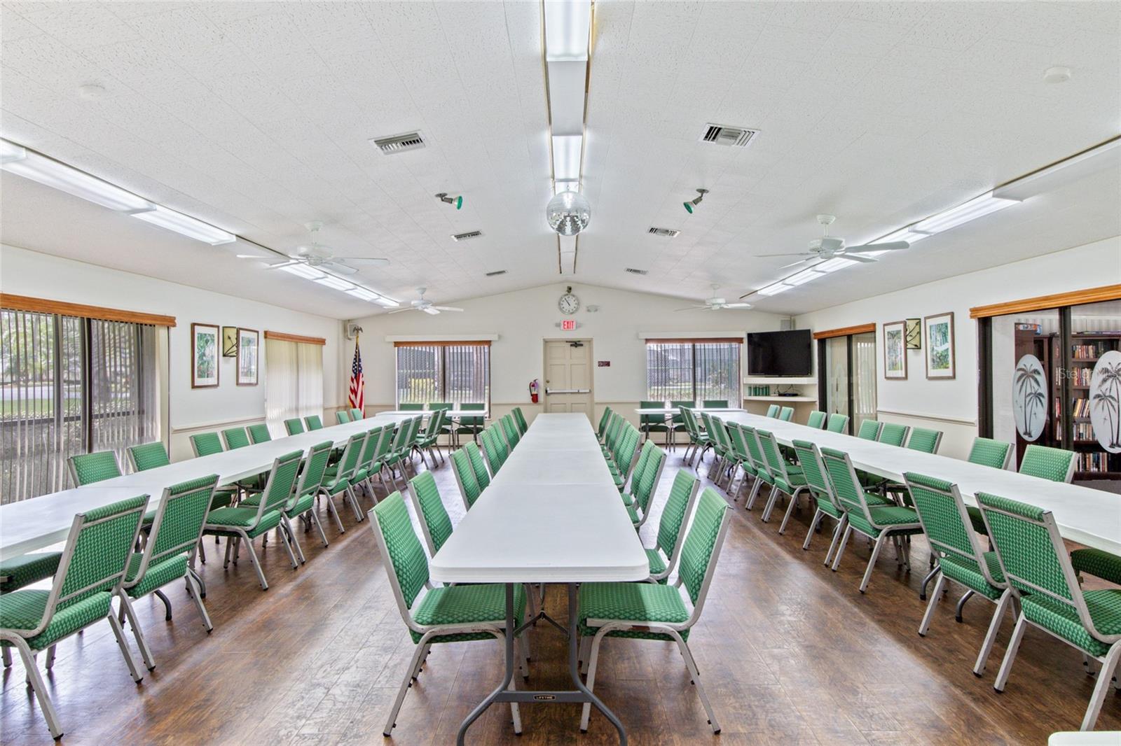 Image 16 of 17 For 1308 Pine Ridge Circle E H2