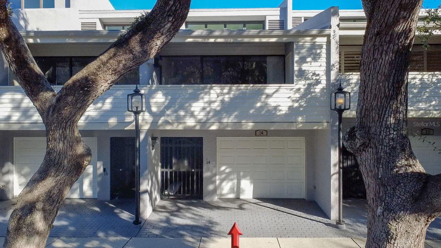 Image 3 of 28 For 301 2nd Street N 14