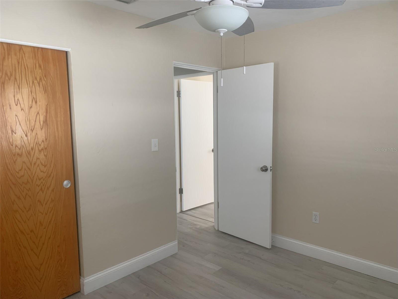 Image 14 of 21 For 6483 43rd Avenue N