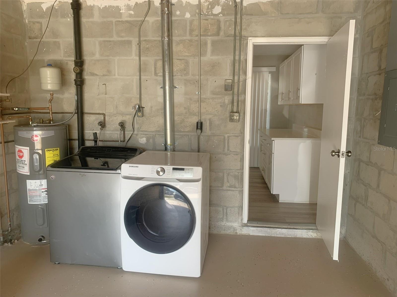 Image 19 of 21 For 6483 43rd Avenue N