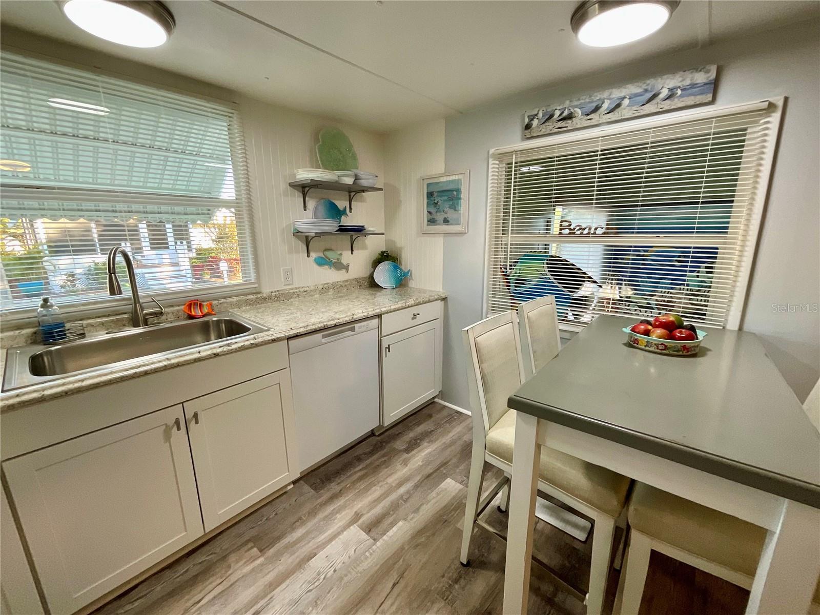 Image 10 of 29 For 6580 Seminole Boulevard 510