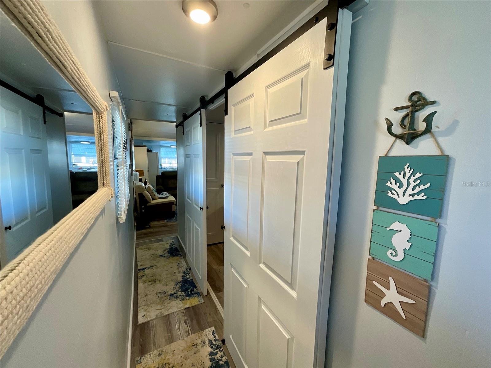 Image 11 of 29 For 6580 Seminole Boulevard 510