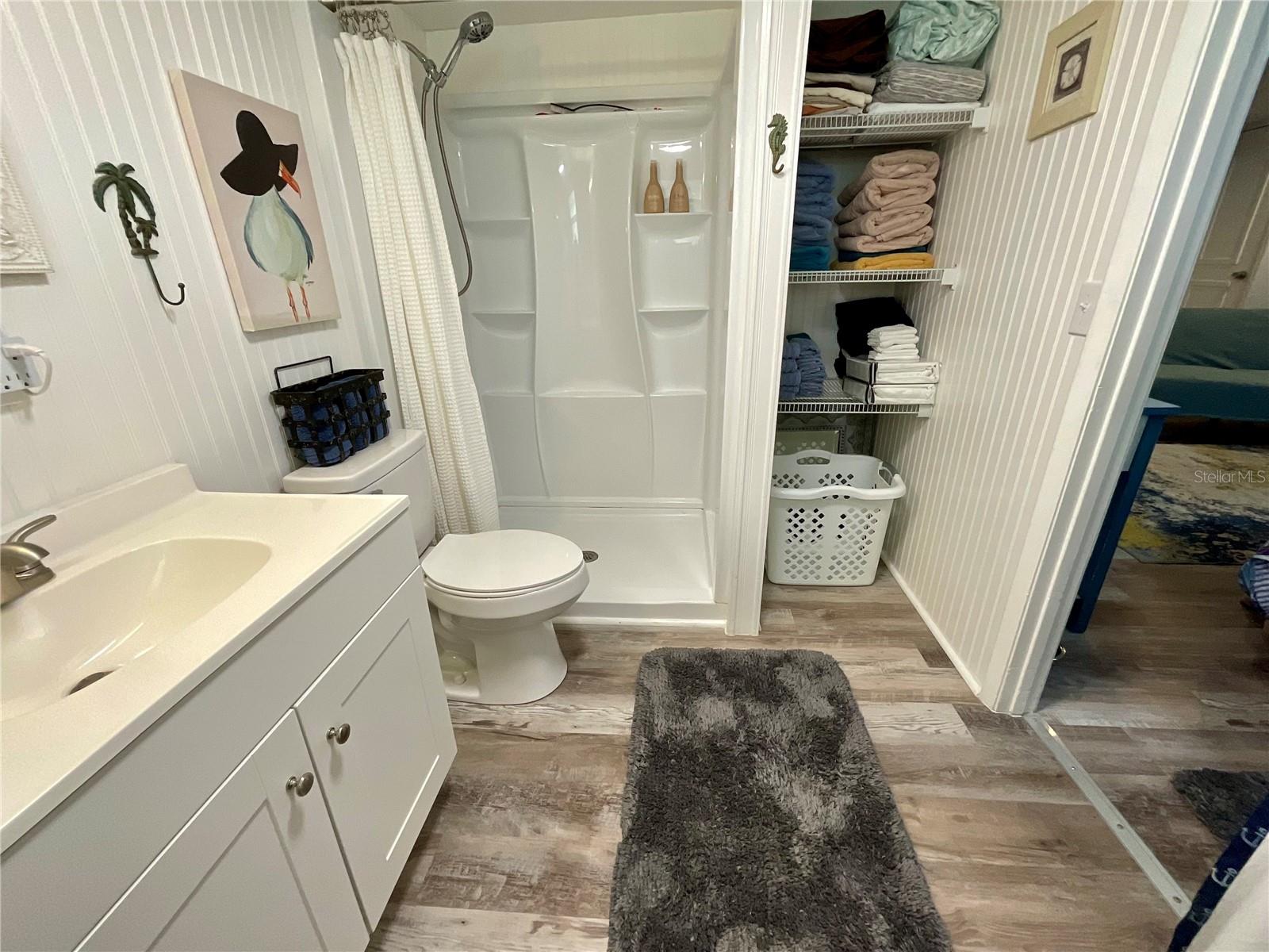 Image 15 of 29 For 6580 Seminole Boulevard 510