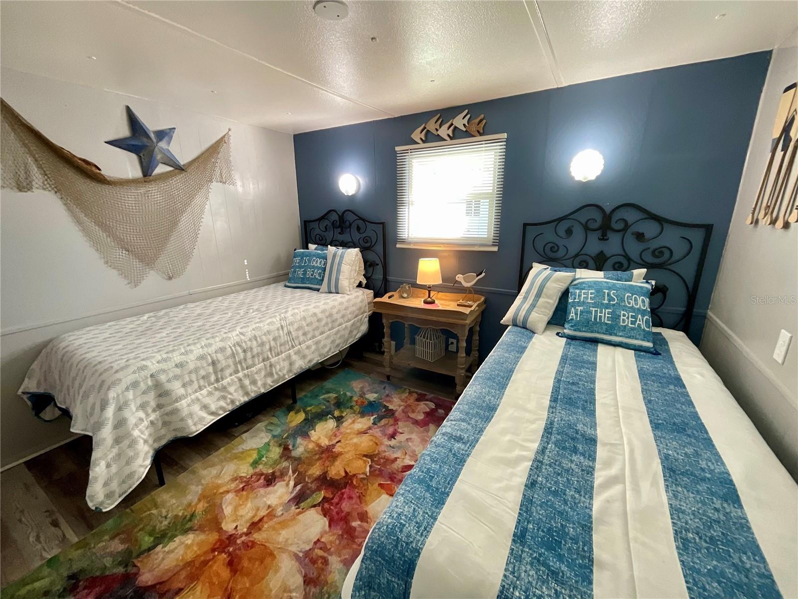 Image 16 of 29 For 6580 Seminole Boulevard 510